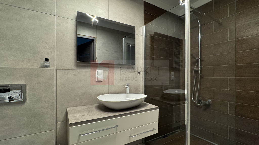 3 pokoje 66,90 m2 z garażem i z windą, centrum (11)