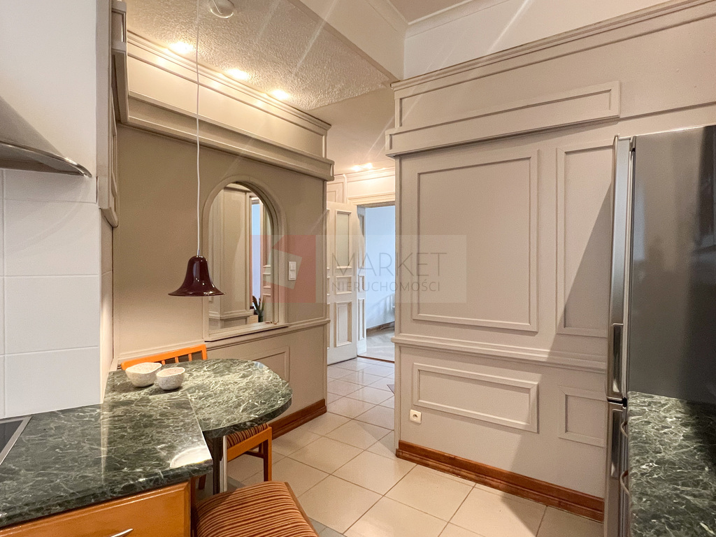 119,77 m2 mieszkanie w kamienicy Szczecin. (9)