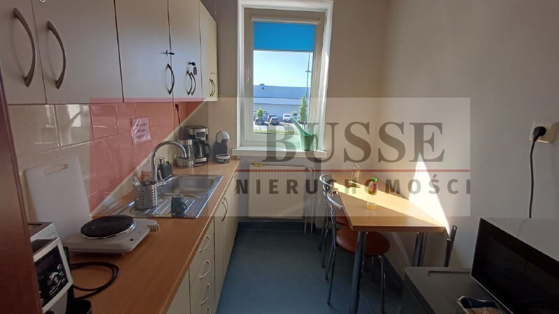 Plac komercyjny 14 788 m² z halami i biurem (3)