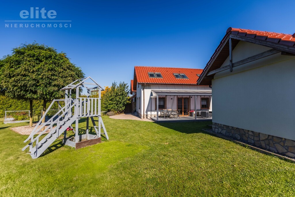 Na sprzedaż śliczny bliźniak 155m2 pod Szczecinem (8)