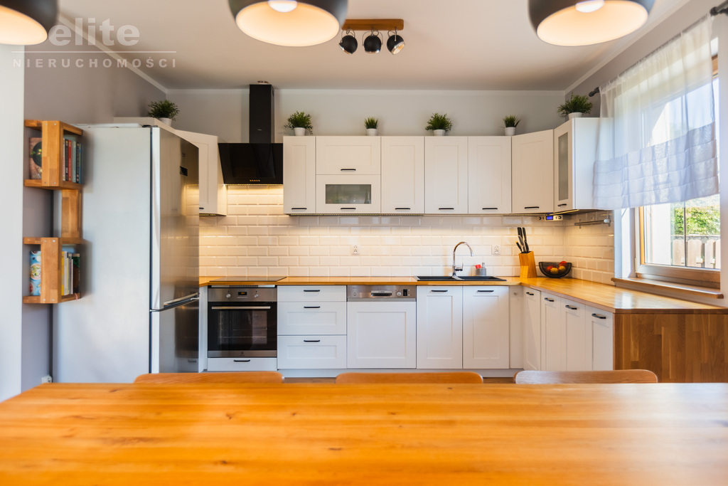 Na sprzedaż śliczny bliźniak 155m2 pod Szczecinem (16)