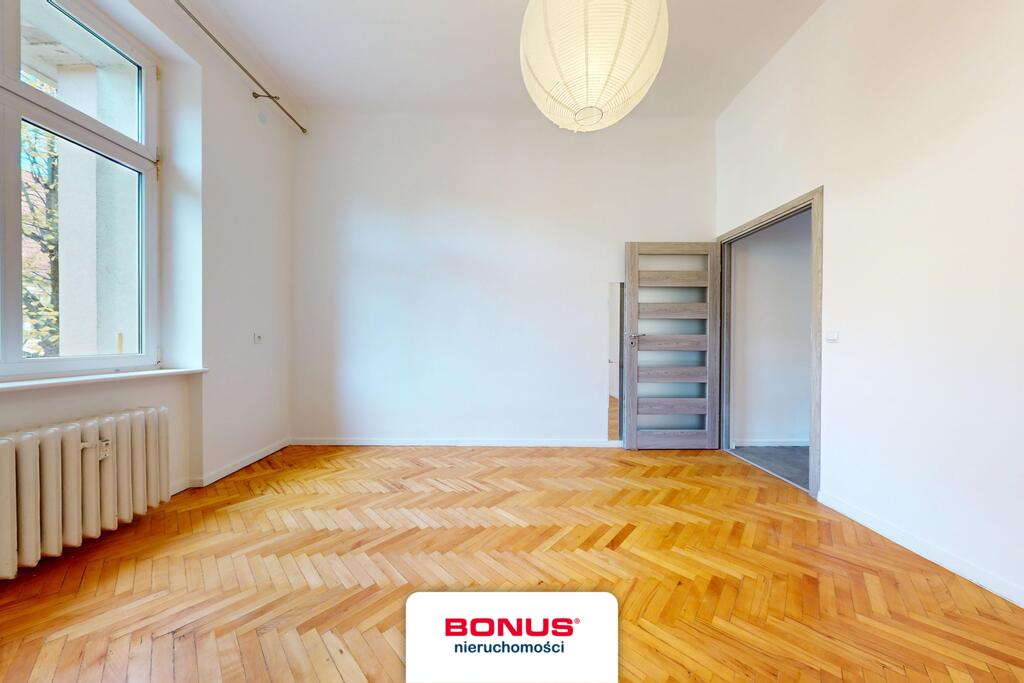 Klimatyczne 3 pokoje przy Parku Żeromskiego (4)