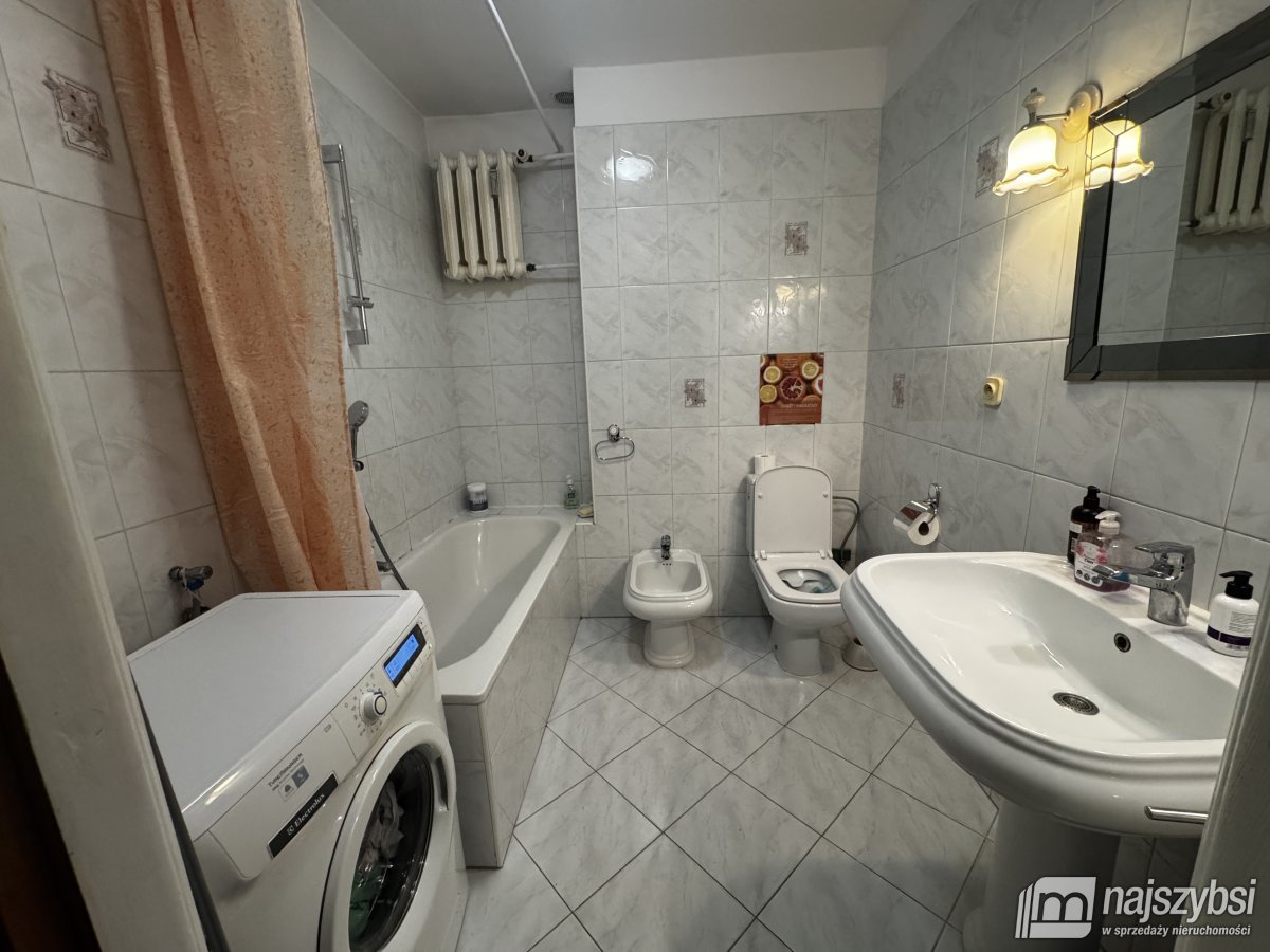 Szczecin- przestronne 4 -pokojowe mieszkanie (10)