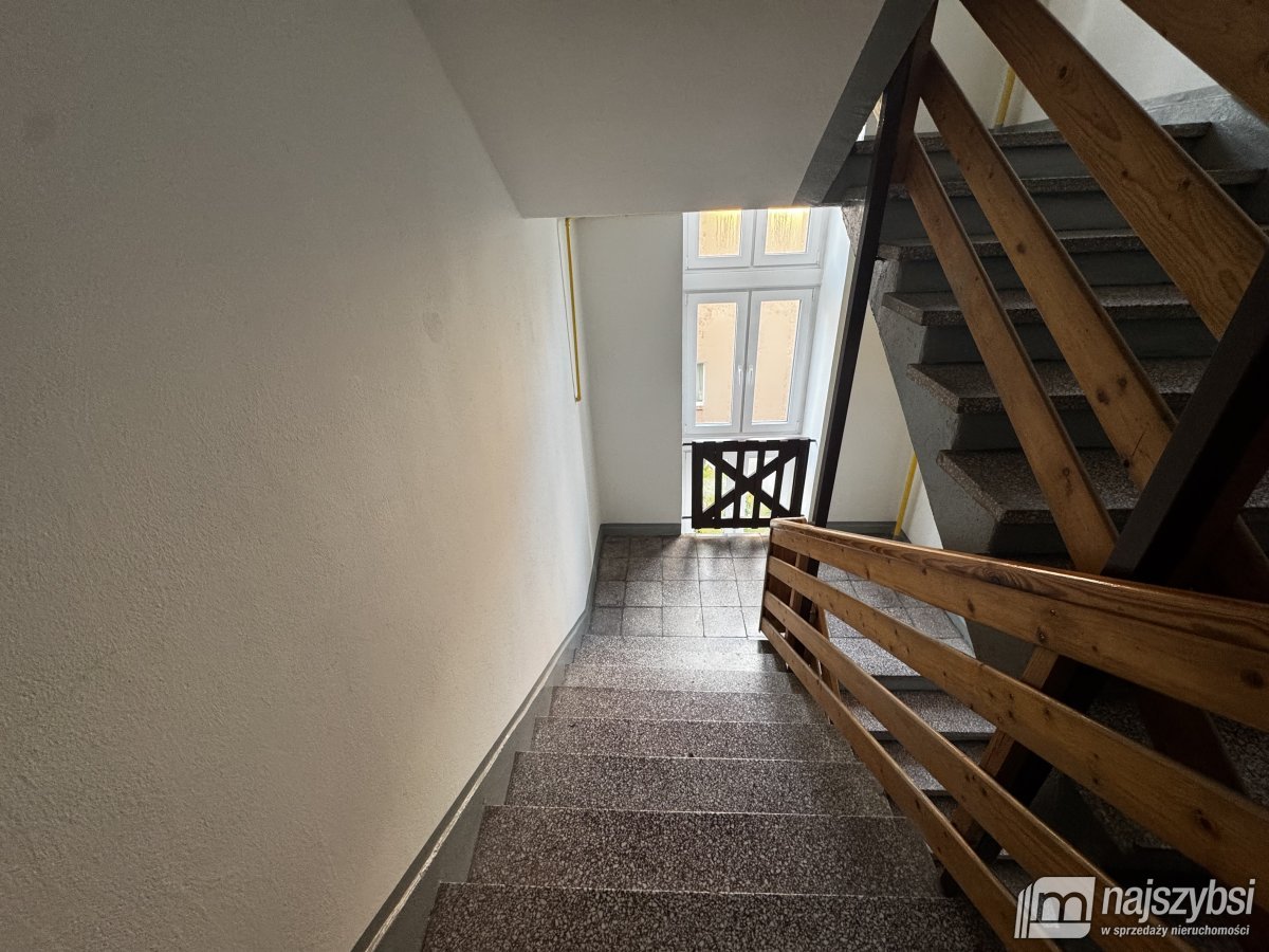 Szczecin- przestronne 4 -pokojowe mieszkanie (14)