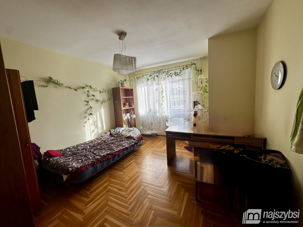 Szczecin- przestronne 4 -pokojowe mieszkanie (4)