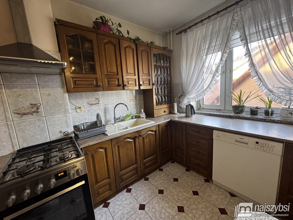 Szczecin- przestronne 4 -pokojowe mieszkanie (7)