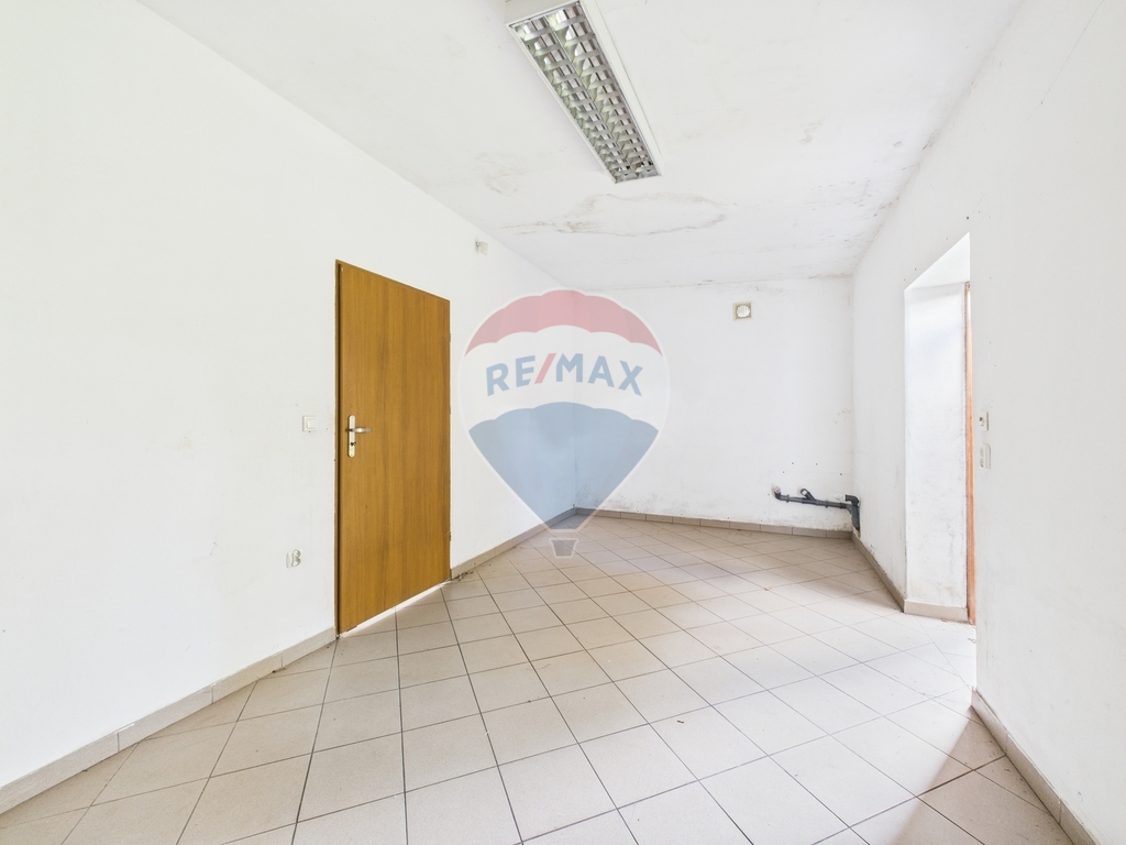 Budynek handlowo-usługowy w Malechowie! (25)