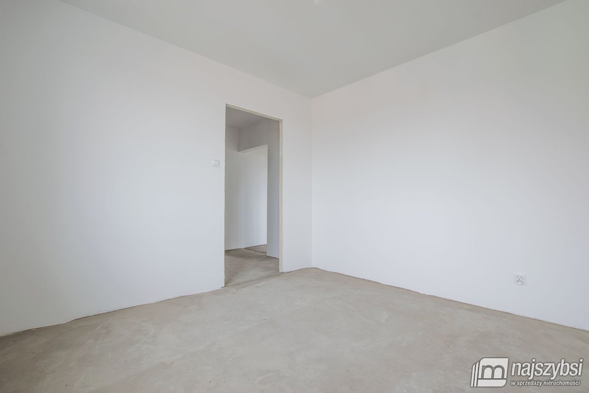 Nowogard- 3 pokoje  (3)