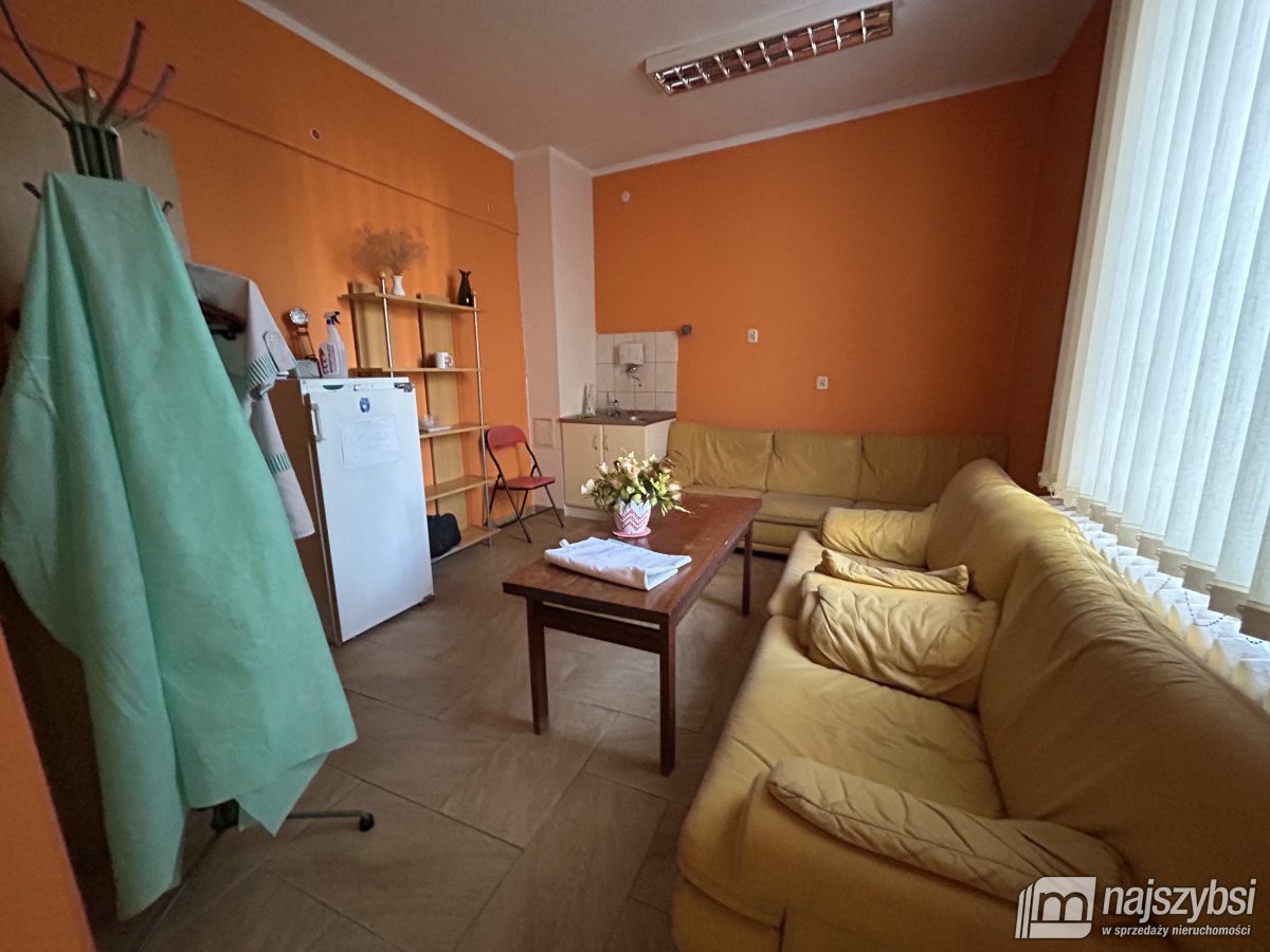 Płoty-stara przychodnia (11)