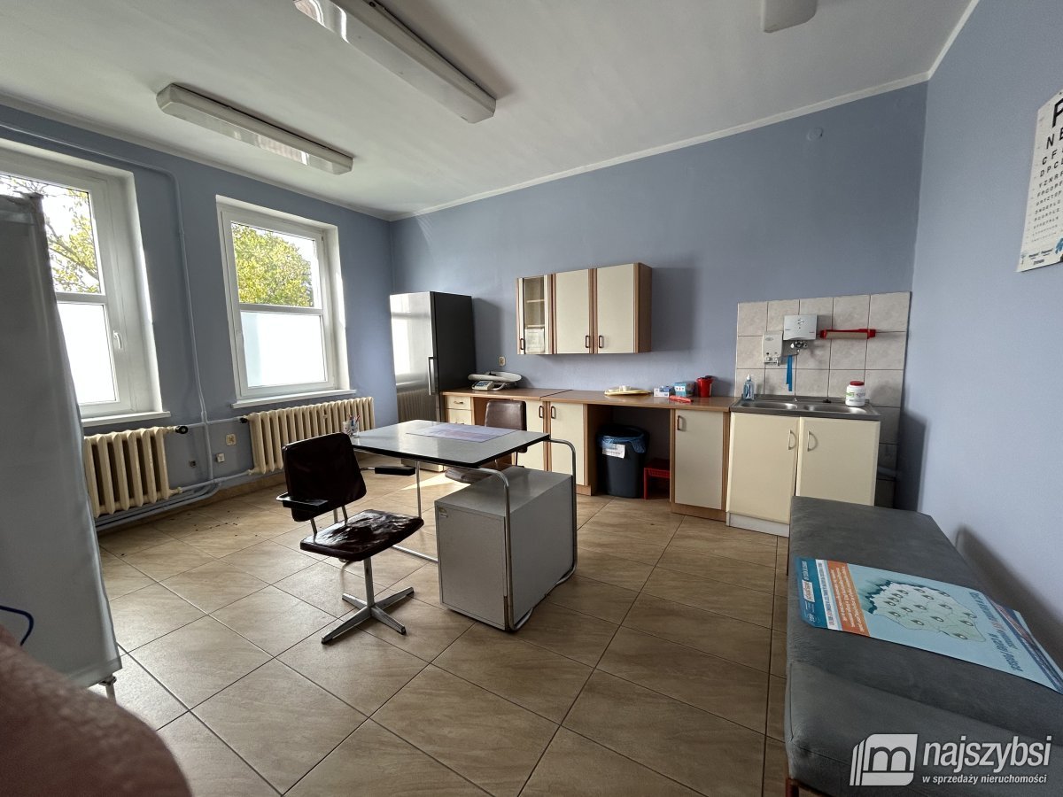 Płoty-stara przychodnia (15)