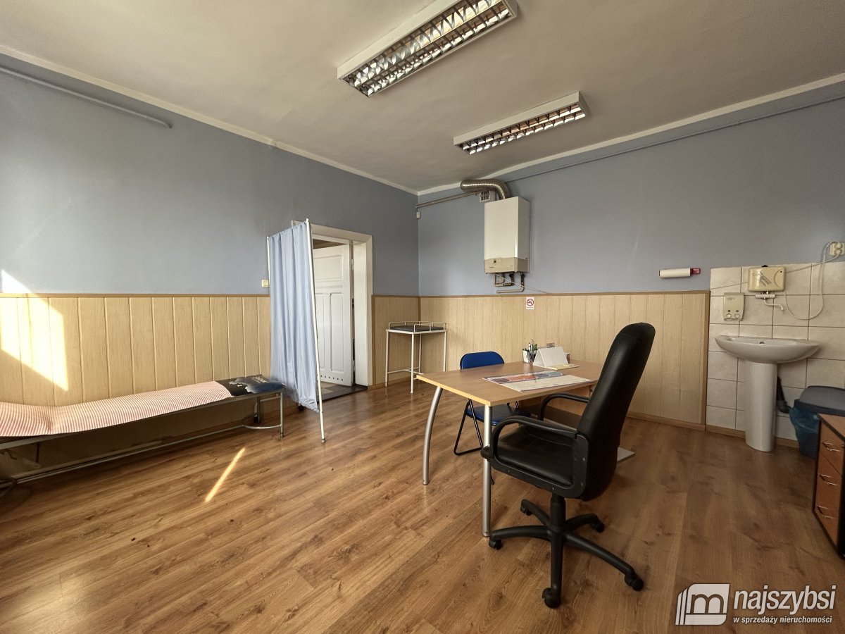 Płoty-stara przychodnia (4)