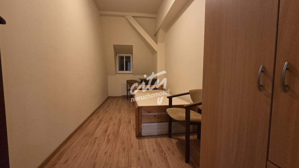 4-pokojowe mieszkanie w centrum ul. 5 Lipca (5)