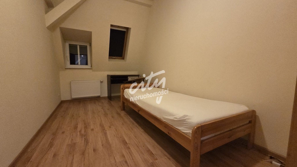 4-pokojowe mieszkanie w centrum ul. 5 Lipca (7)