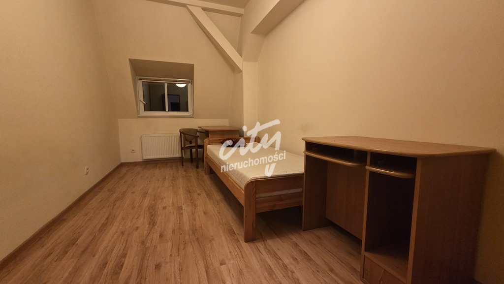 4-pokojowe mieszkanie w centrum ul. 5 Lipca (8)