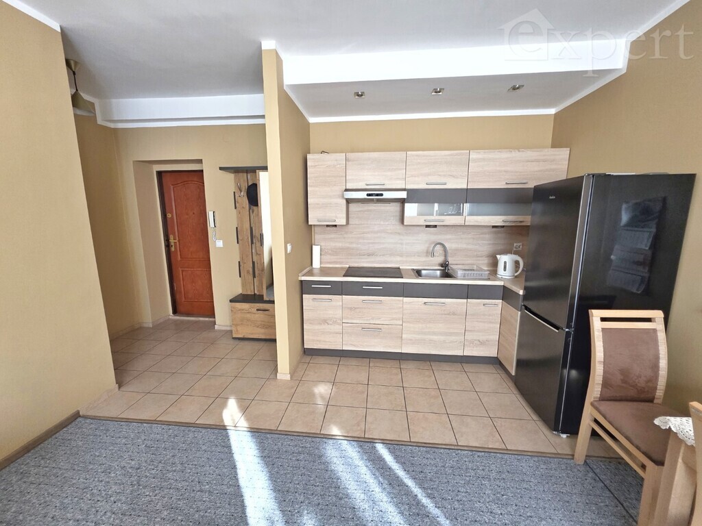 Pierwsze piętro, balkon - dwa pokoje na Krótkiej:) (2)