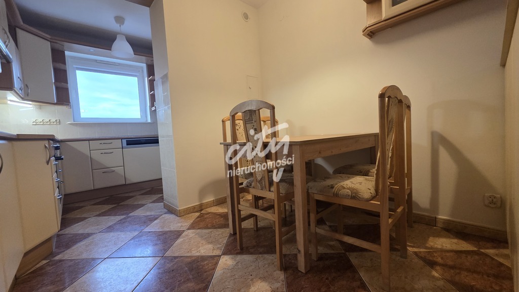 Przestronne, 2-poziomowe mieszkanie 4-pokojowe (4)