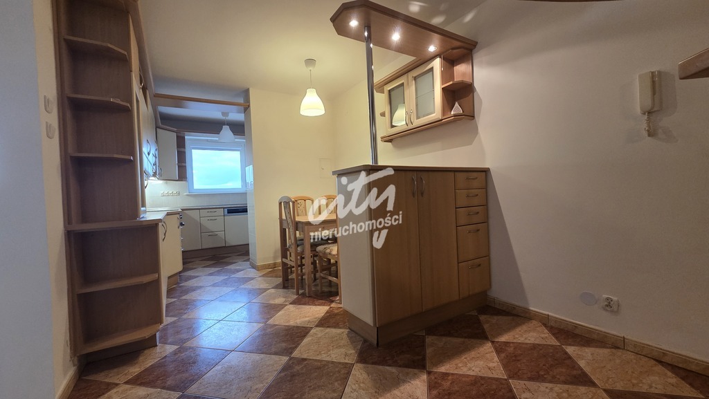 Przestronne, 2-poziomowe mieszkanie 4-pokojowe (3)