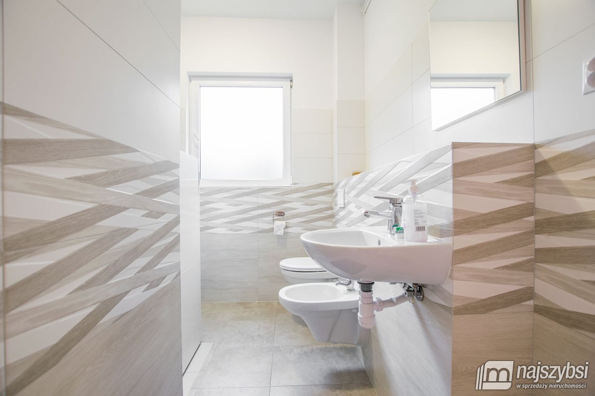 Międzywodzie- jedyna taka nieruchomość. (23)