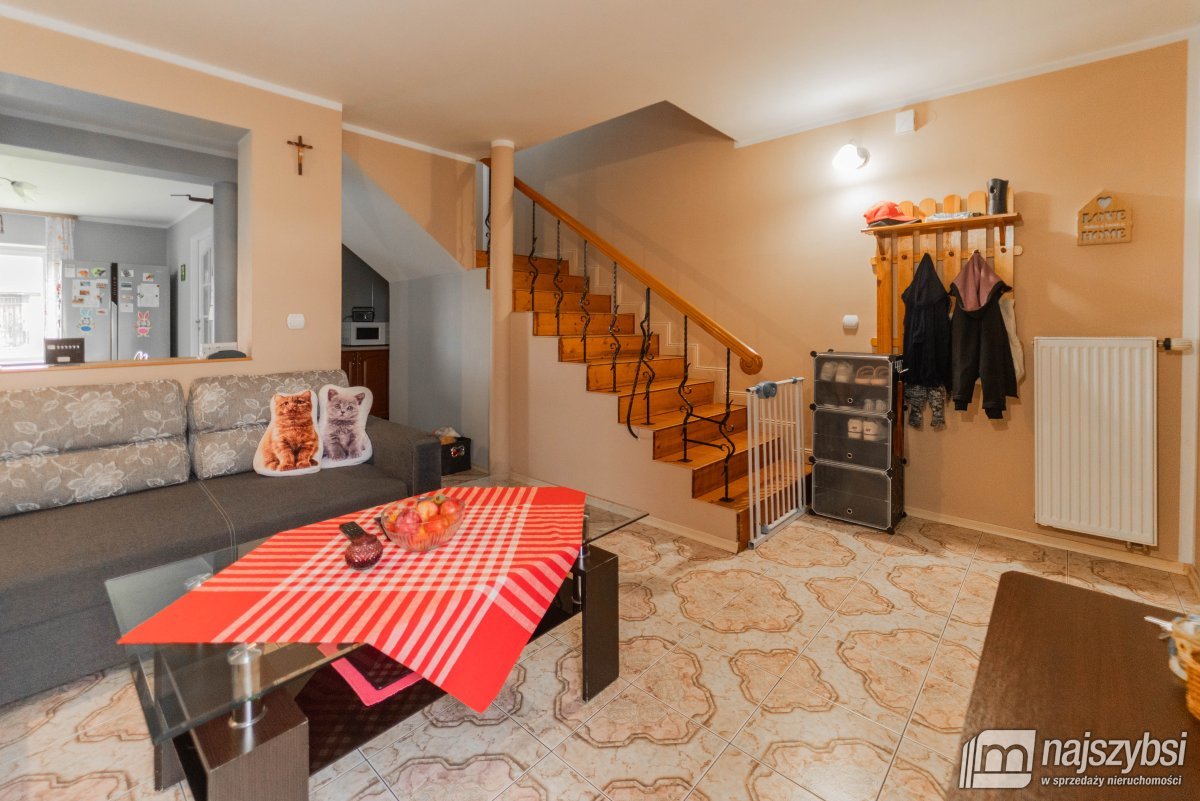 SULISZEWO - 2 LOKALOWY DOM (15)