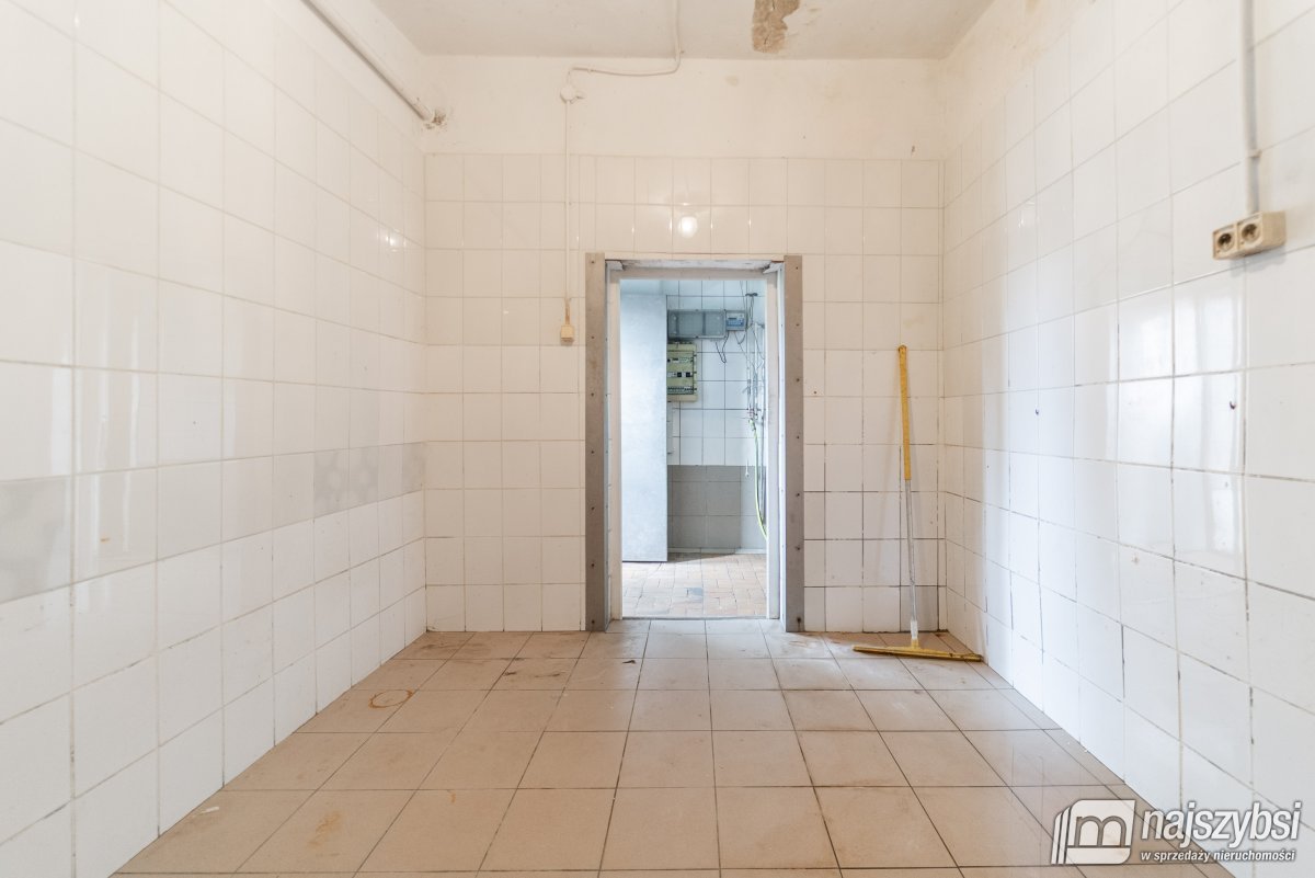 ŁOZICE - budynek przemysłowy po ubojni. (14)