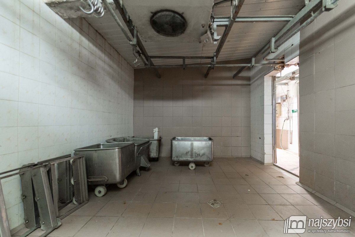 ŁOZICE - budynek przemysłowy po ubojni. (17)