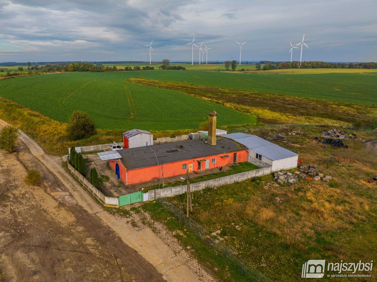 ŁOZICE - budynek przemysłowy po ubojni. (2)
