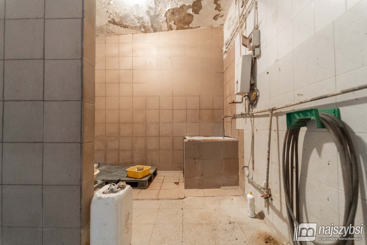 ŁOZICE - budynek przemysłowy po ubojni. (20)