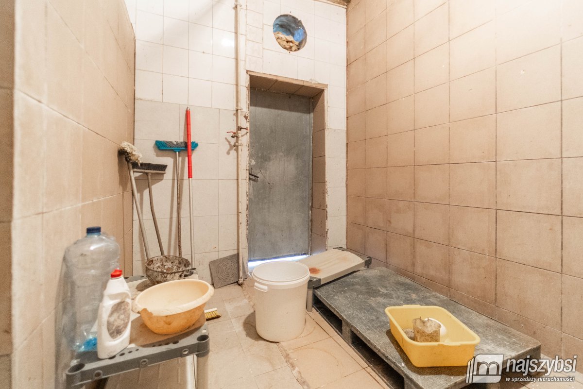 ŁOZICE - budynek przemysłowy po ubojni. (21)