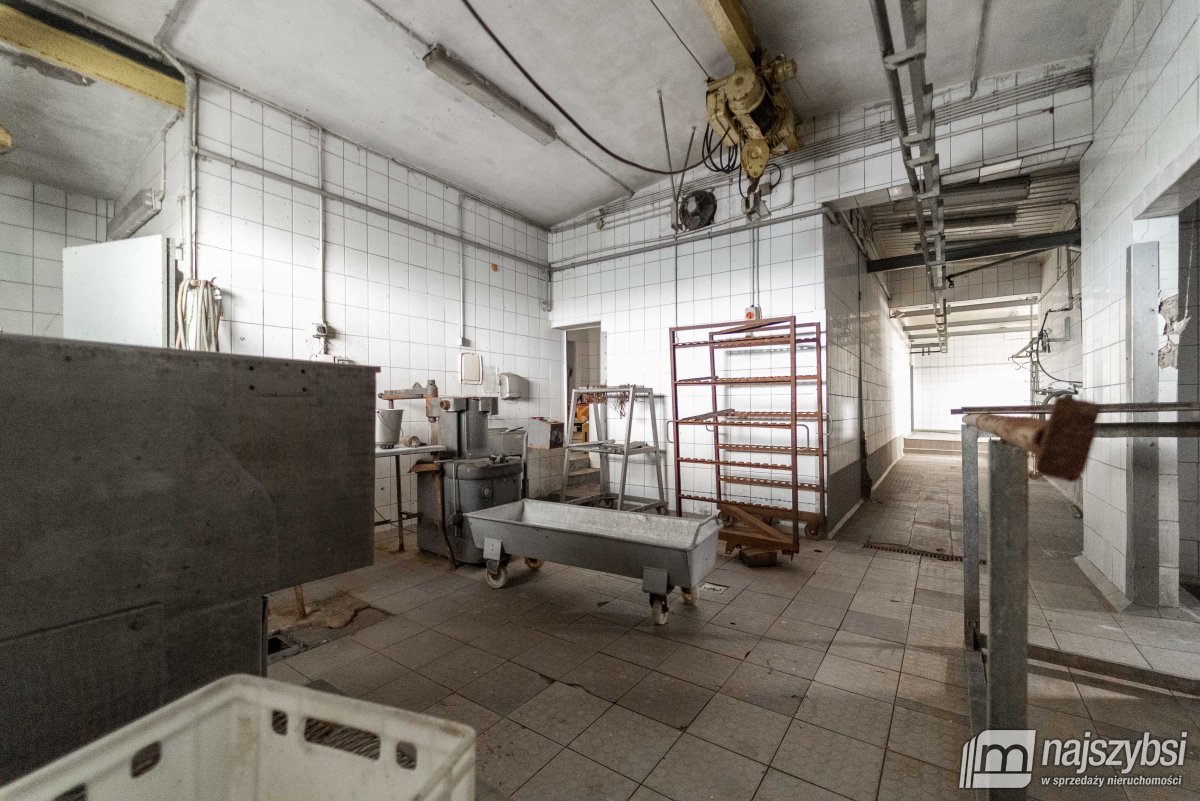 ŁOZICE - budynek przemysłowy po ubojni. (24)