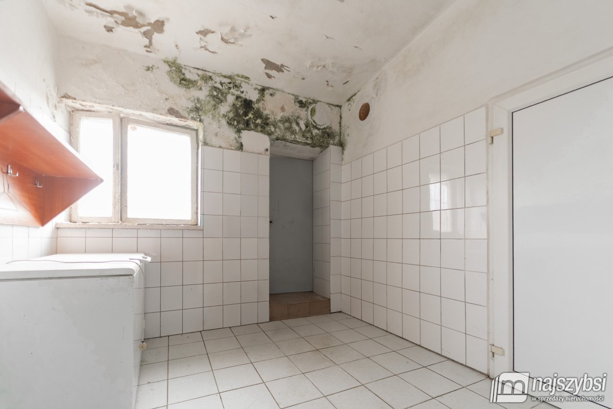 ŁOZICE - budynek przemysłowy po ubojni. (27)