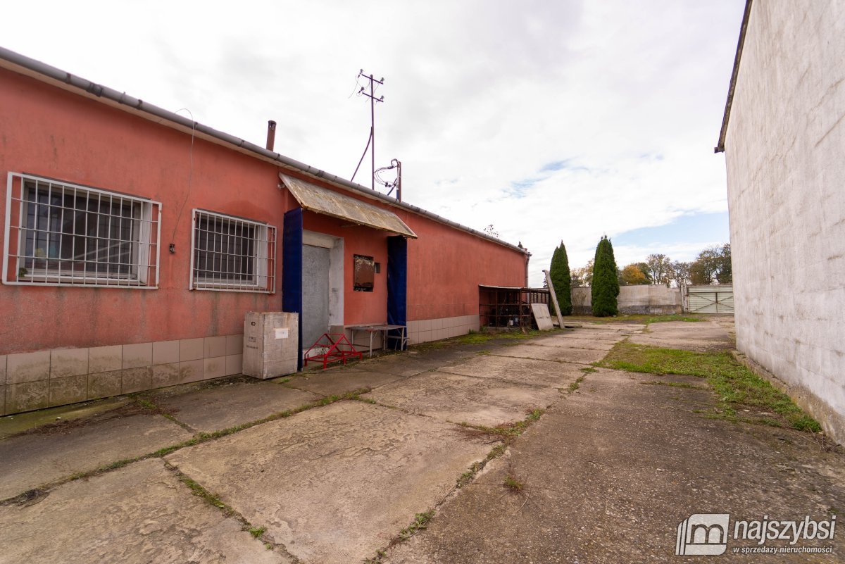 ŁOZICE - budynek przemysłowy po ubojni. (32)