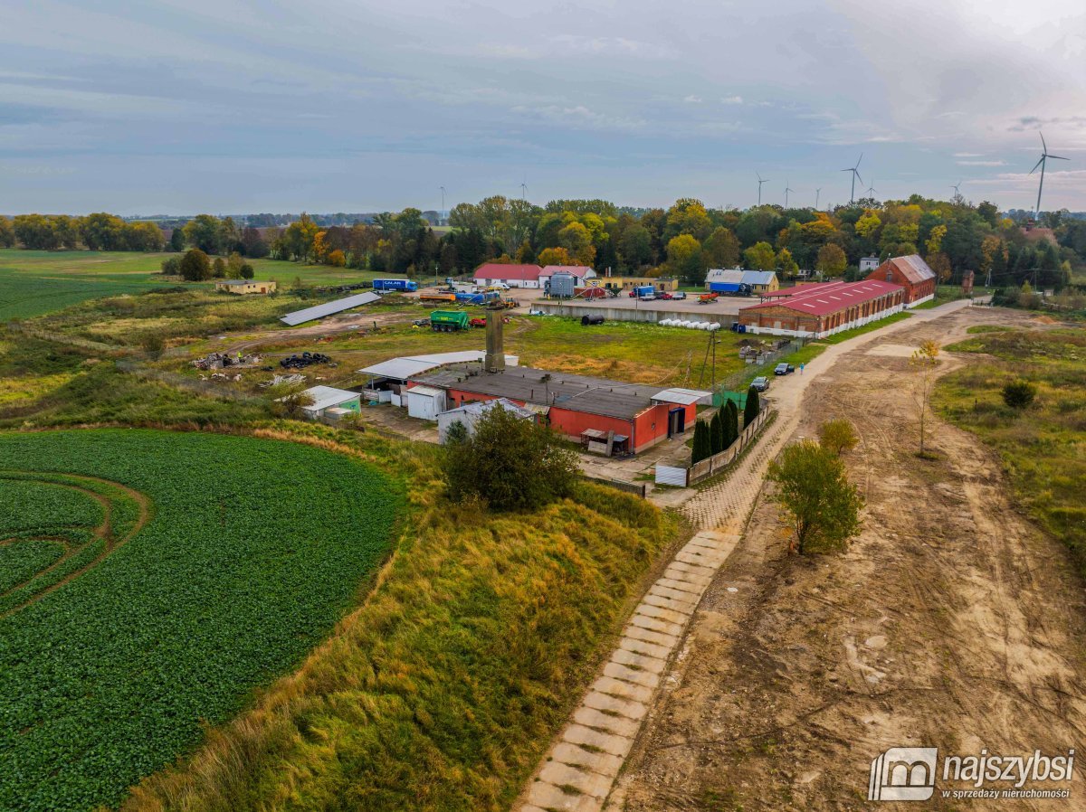 ŁOZICE - budynek przemysłowy po ubojni. (34)