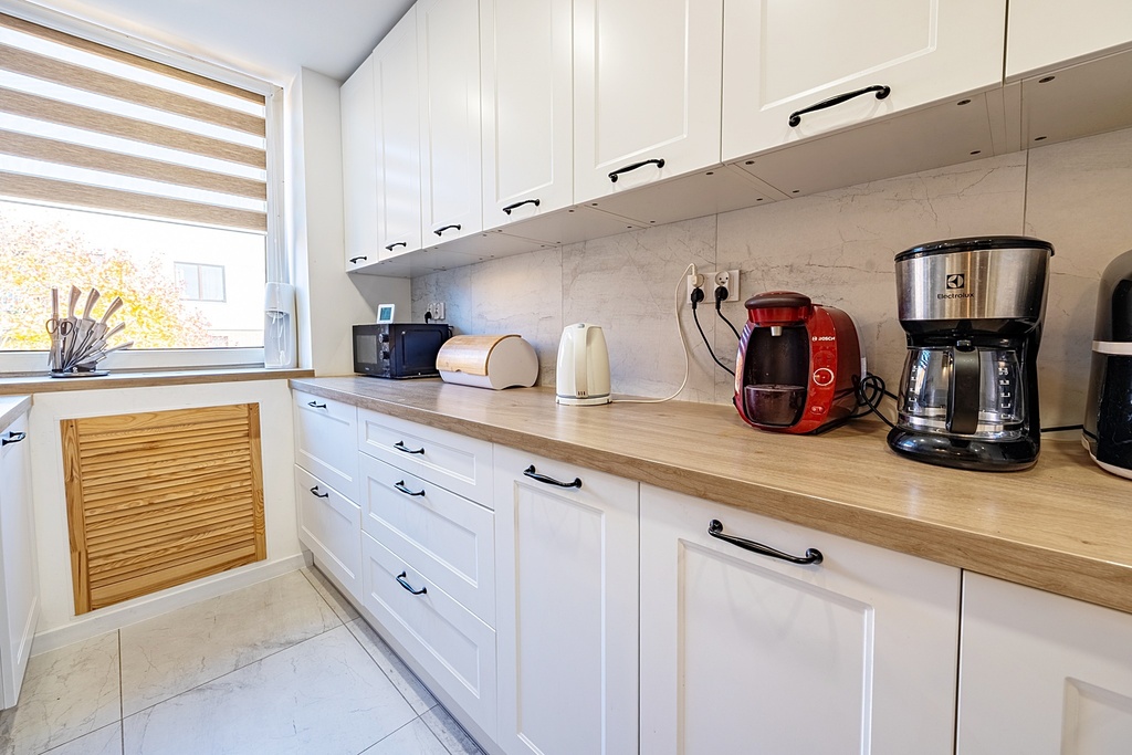 Świerczewo, 3 pokoje,  73,22 m2, balkon,  1994 rok (1)