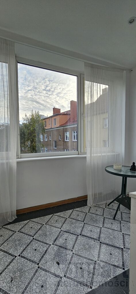 3 pokojowe mieszkanie z loggią (9)