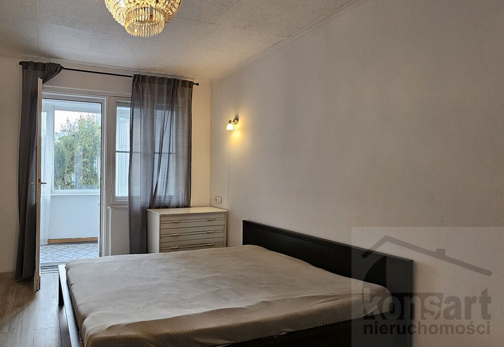 3 pokojowe mieszkanie z loggią (14)