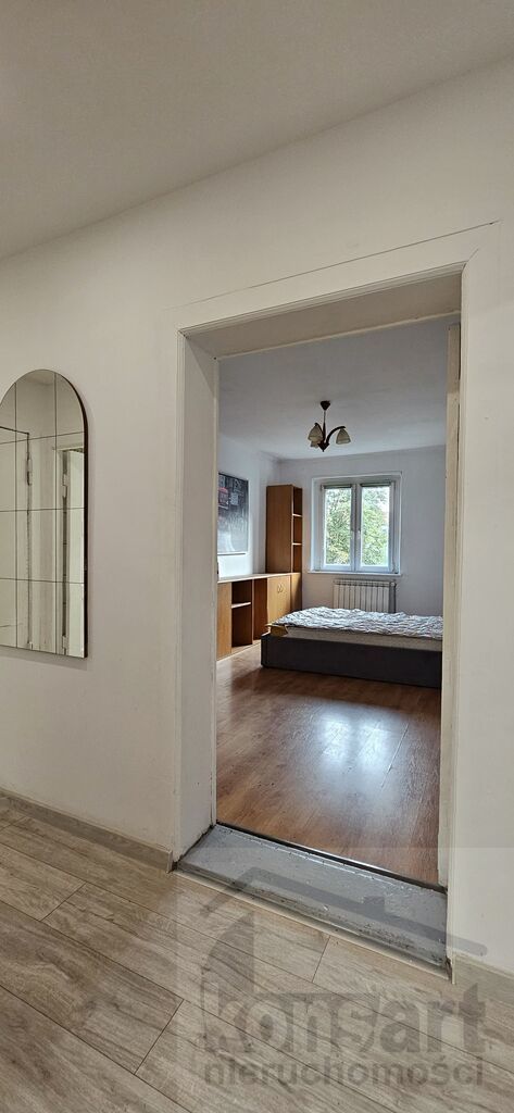 3 pokojowe mieszkanie z loggią (16)