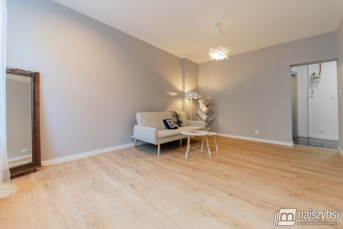 Szczecin – Komfortowe mieszkanie w sercu miasta (3)