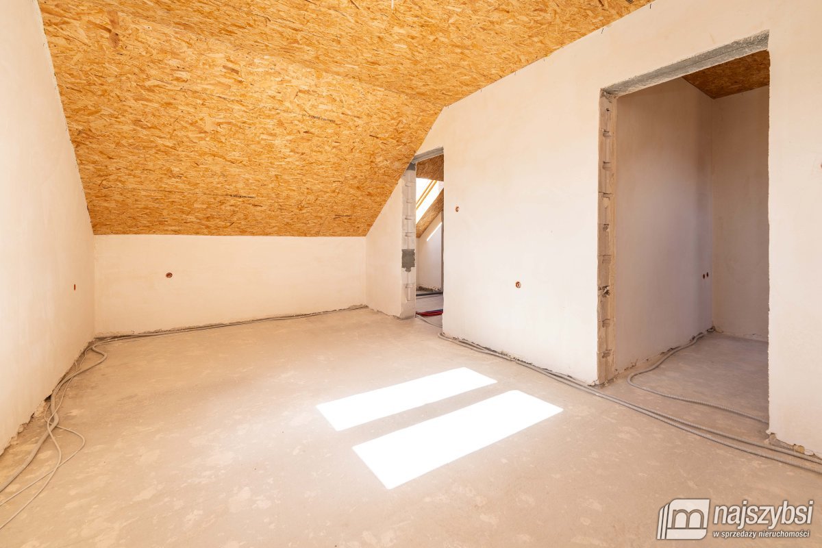 Żdżary-dom wolnostojący, cena tylko do końca roku! (26)