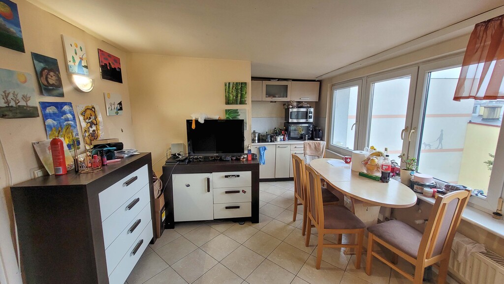 2 pokoje w centrum przy Kaskadzie (2)