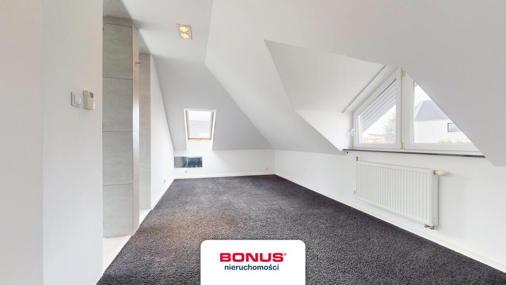 Dom z pięknym ogrodem w Przylepie. (7)