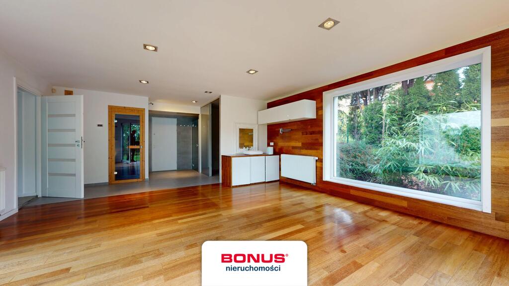 Dom z pięknym ogrodem w Przylepie. (14)