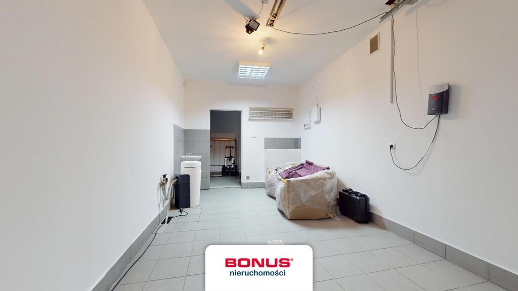 Dom z pięknym ogrodem w Przylepie. (16)