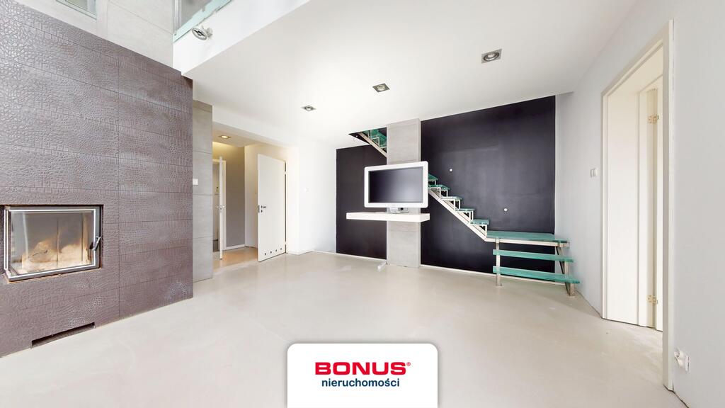 Dom z pięknym ogrodem w Przylepie. (18)