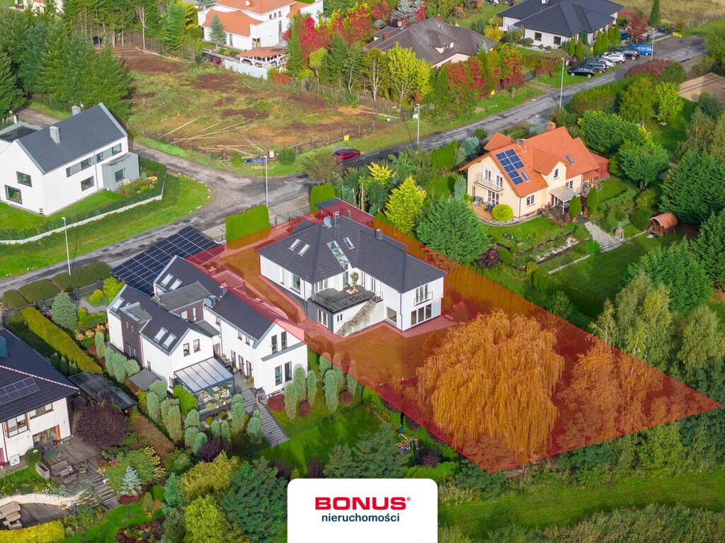 Dom z pięknym ogrodem w Przylepie. (3)