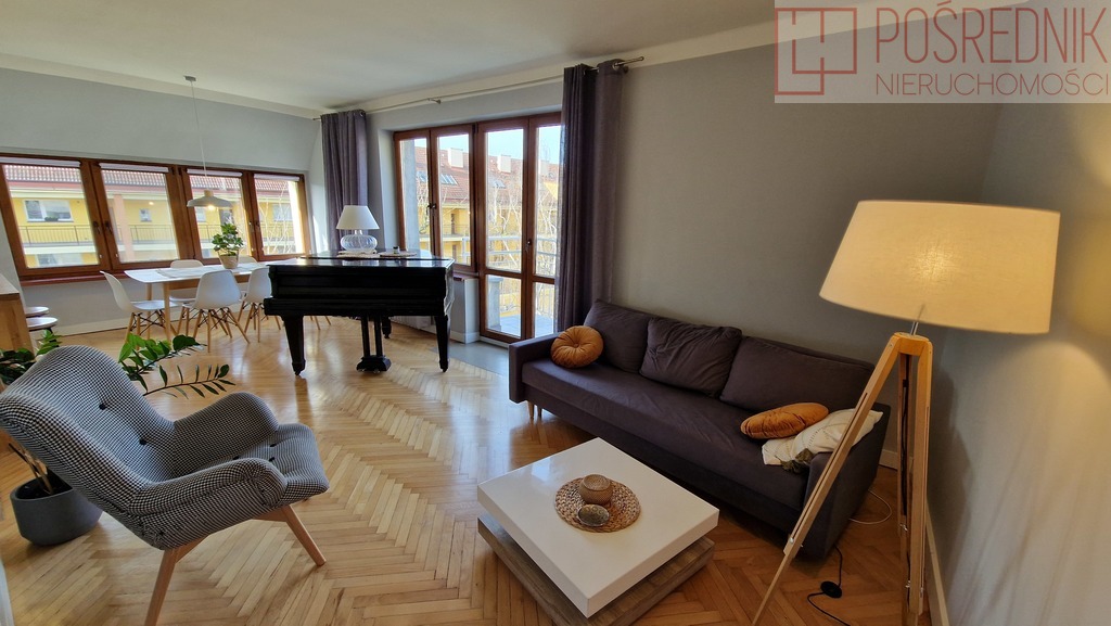 Stylowe mieszkanie na Starym Mieście - 2 pok (2)