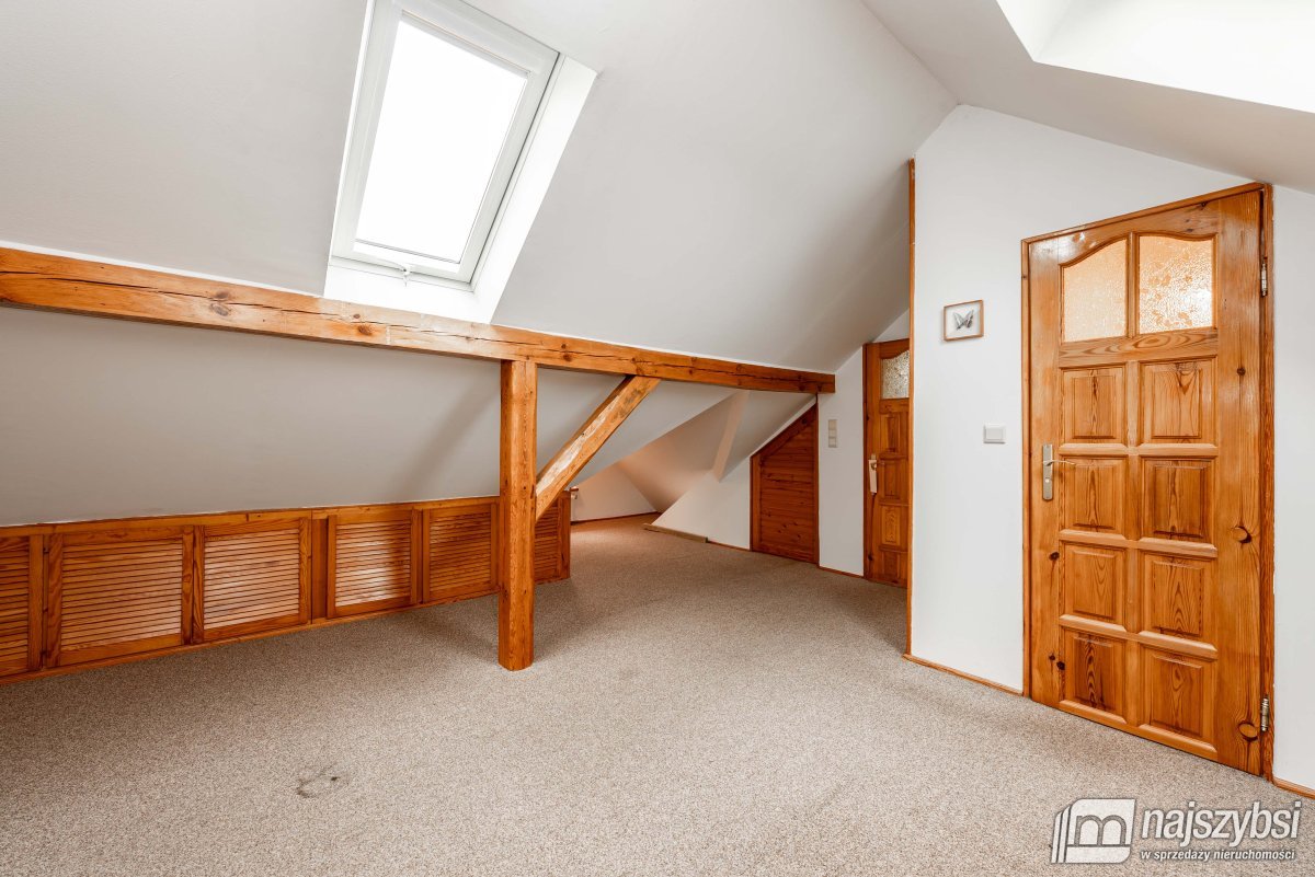 Przybiernów-dom 85 m2 z budynkami gospodarczymi (18)