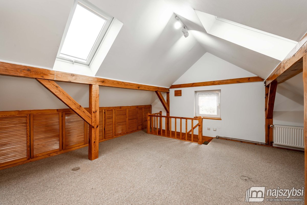 Przybiernów-dom 85 m2 z budynkami gospodarczymi (19)