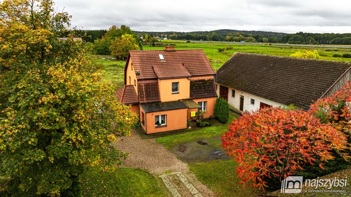 Przybiernów-dom 85 m2 z budynkami gospodarczymi (2)