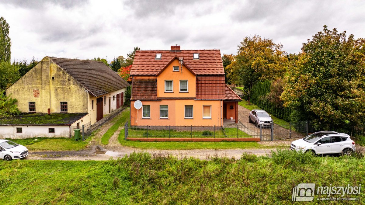 Przybiernów-dom 85 m2 z budynkami gospodarczymi (3)