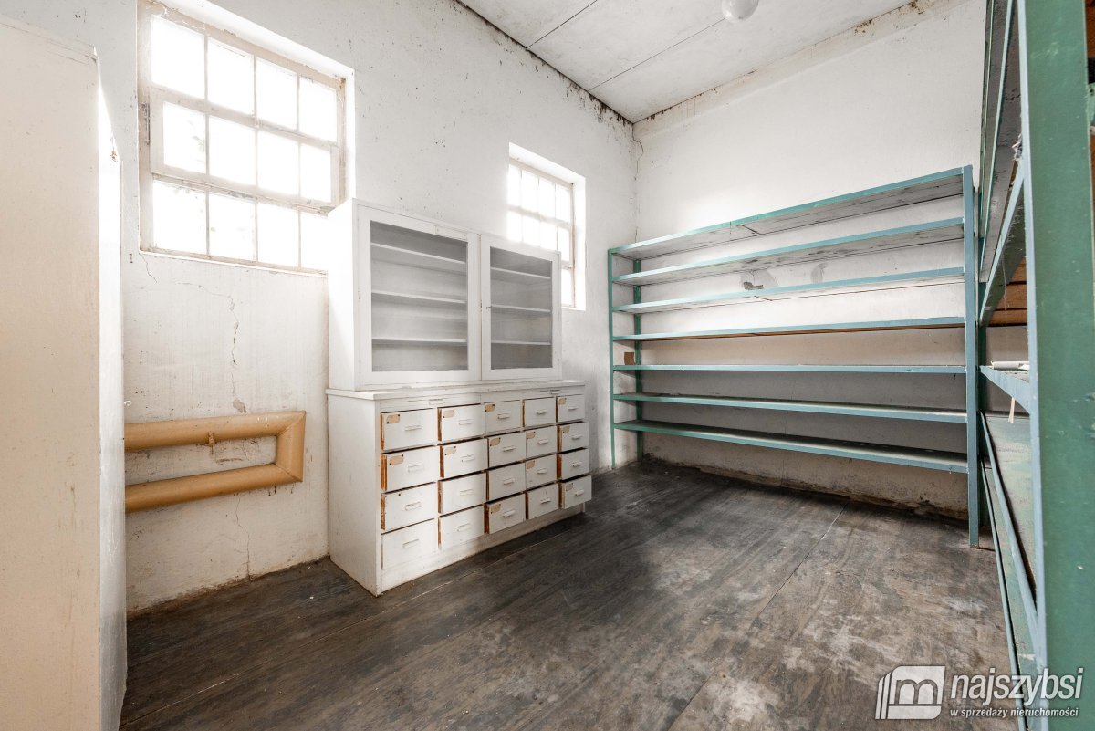 Przybiernów-dom 85 m2 z budynkami gospodarczymi (34)